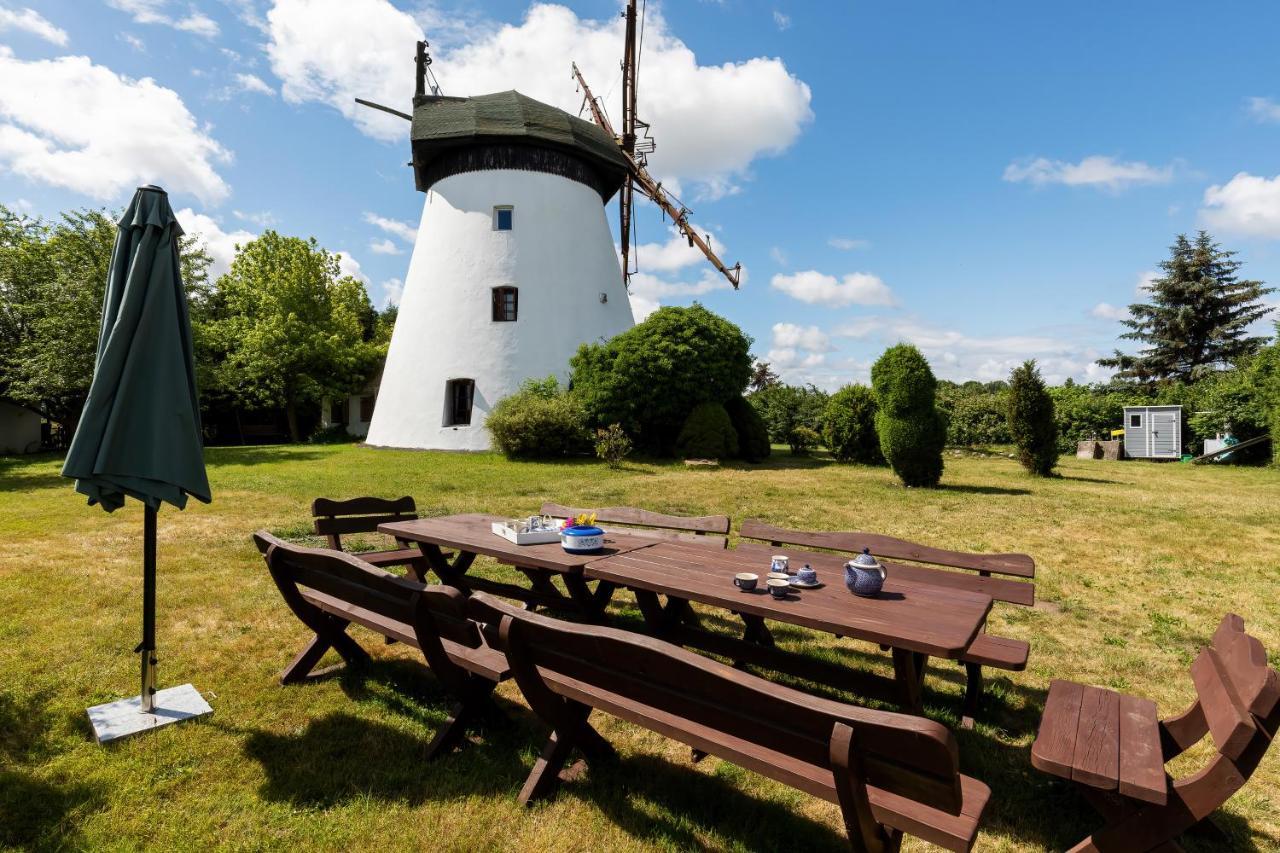 Windmill Vacation Home In Ledzin Near Baltic Sea Niechorze Exterior photo