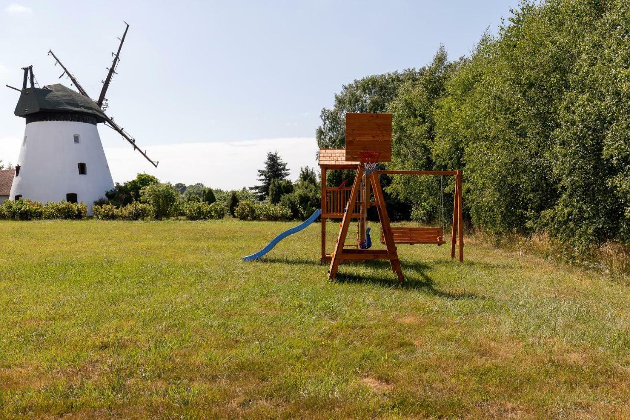 Windmill Vacation Home In Ledzin Near Baltic Sea Niechorze Exterior photo